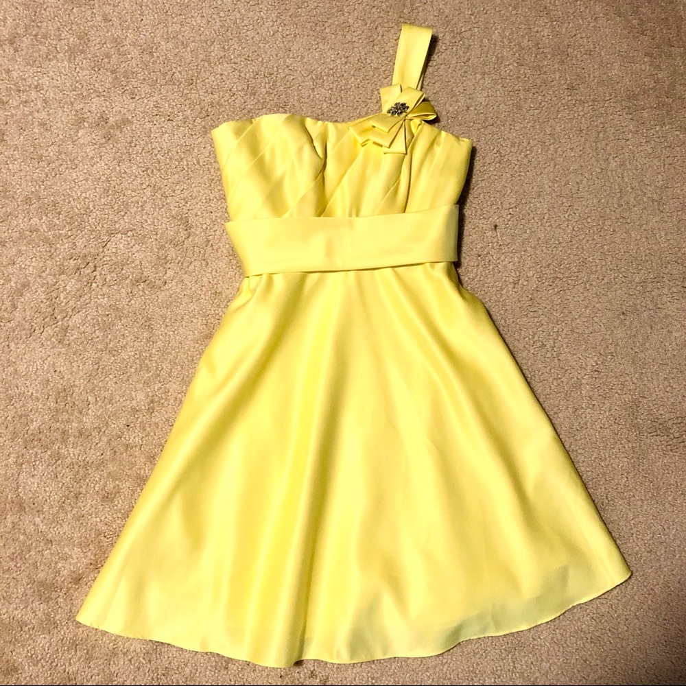 Allure Bridal Yellow one strap size 4 dress